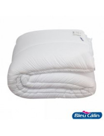 Couette moelleuse 140x200 cm.