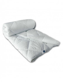 Couette de qualité 240x260 cm.